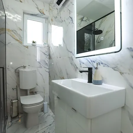 Luxury In Mare 아파트