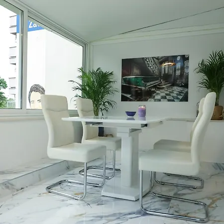 Luxury In Mare 아파트 *