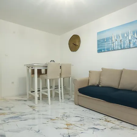 Luxury In Mare 아파트