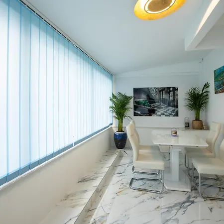 Luxury In Mare 자다르